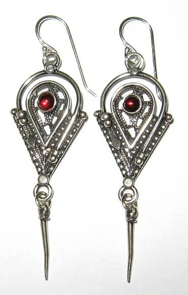 Ethnic Earrings - Ethnic Filigree Arrowhead Shaped Earrings Garnet (as shown)