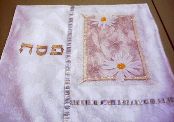 Silk Painted &amp; Embriodered Handmade Matzah Covers - Matzah Cover - Daisies