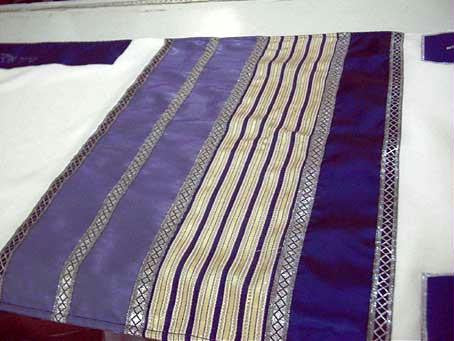 Modern Tallits for Men - Classic Dark Blue and Gold Stripes Tallit Synthetic Embroidered