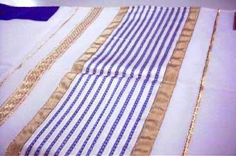 Modern Tallits for Men - Golden Way Tallit Synthetic Embroidered