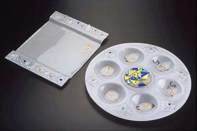 Glass Seder Plates - Geo Frosted Seder Plate &amp; Matzah Tray